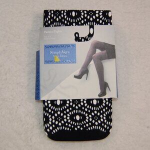 Vera Wang fashion knit geometric black tights NIB size 1/2 (up to 170 lb)